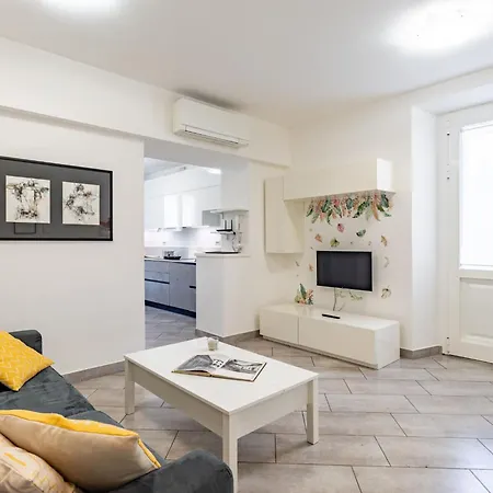 Bina By Interhome Appartamento