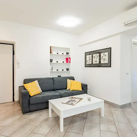 Bina By Interhome Appartamento Bellano