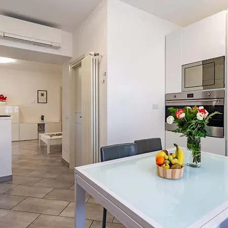 Bina By Interhome Appartamento